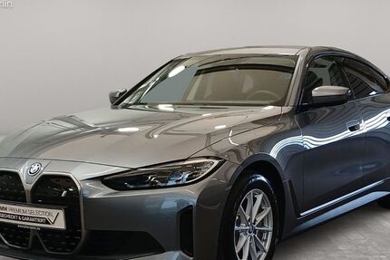 BMW i4 26.149 km 36.400 &euro; Berlin 14057