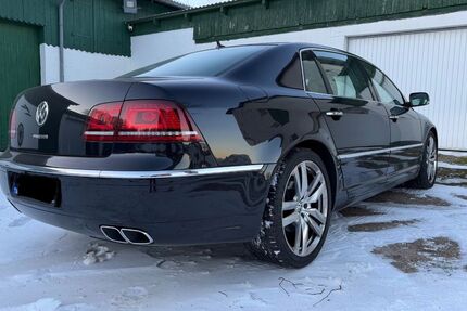 VW Phaeton 198.000 km 15.900 &euro; Mittelangeln 24986