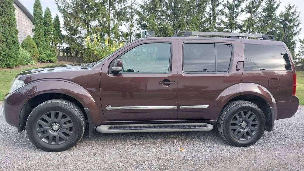 Nissan Pathfinder 178.000 km 13.500 &euro; Homberg 34576