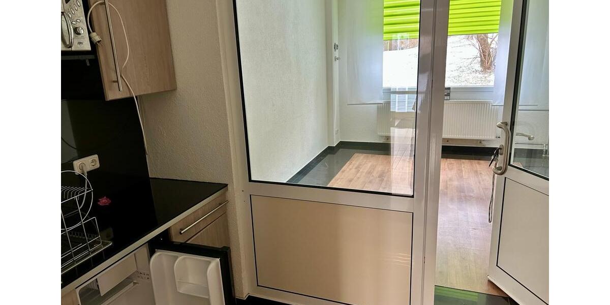 kleiner Laden Büro Praxis mit Garage Firmensitz in Plauen zimmer