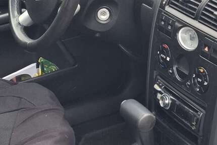 Ford Mondeo 157.891 km 1.300 &euro; Mogendorf 56424