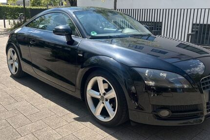 Audi TT 104.000 km 12.699 € Köln 50933