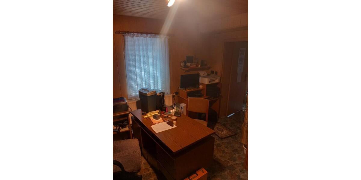 Einfamilienhaus Neuhaus am Rennweg - 4 Zimmer, 90 m&sup2;, 900&euro; | Angebot:24865025