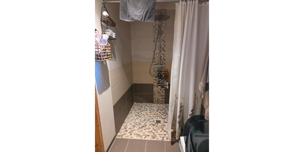 Doppelhaushälfte Güstrow - 10 Zimmer, 176 m&sup2;, 350.000&euro; | Angebot:26491758