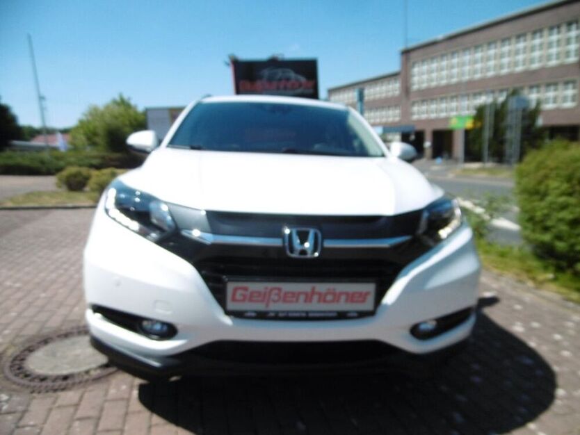 HR-V