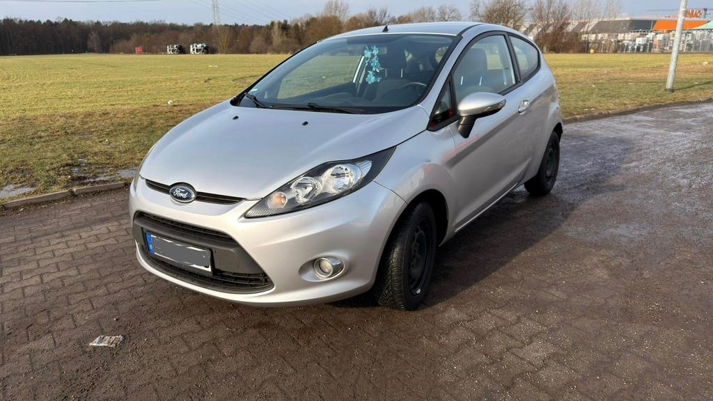Ford Fiesta 133.500 km 3.249 &euro; Grünheide 15537