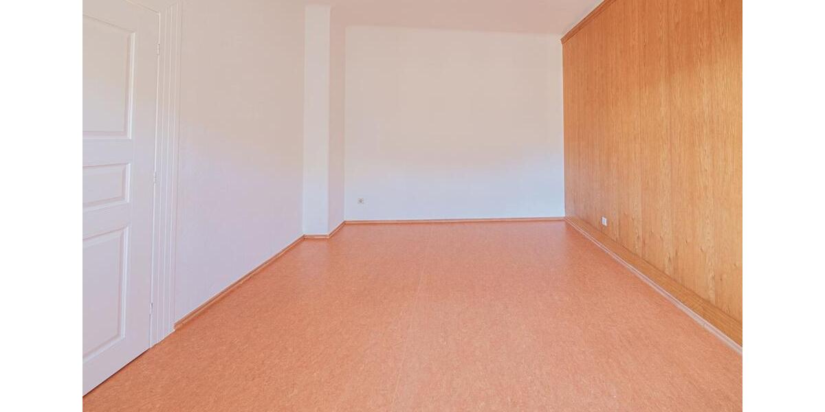 Etagenwohnung Pirna - 2 Zimmer, 56 m&sup2;, 420&euro; | Angebot:25369444