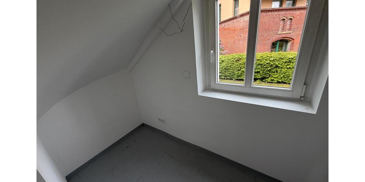 Hochparterre Neuruppin - 2 Zimmer, 91 m&sup2;, 997&euro; | Angebot:26534245
