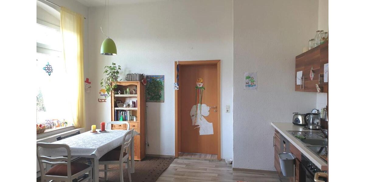 Etagenwohnung Genthin - 2 Zimmer, 80 m&sup2;, 398&euro; | Angebot:25959299