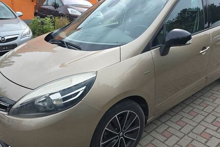 Renault Scenic 140.000 km 5.490 &euro; Chemnitz 09114