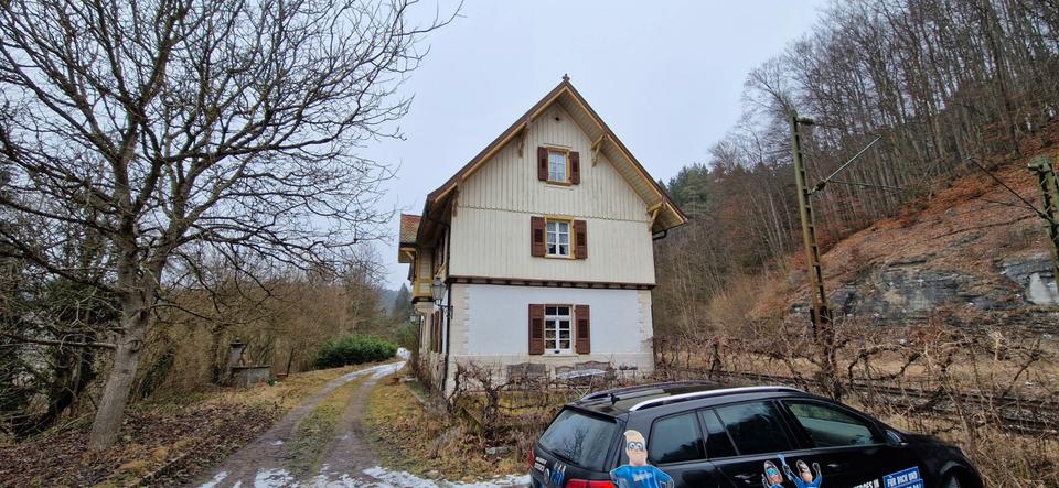 Einfamilienhaus Engen - 9 Zimmer, 250 m&sup2;, 299.900&euro; | Angebot:26382450