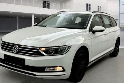 VW Passat Variant 85.000 km 18.990 € Roetgen 52159