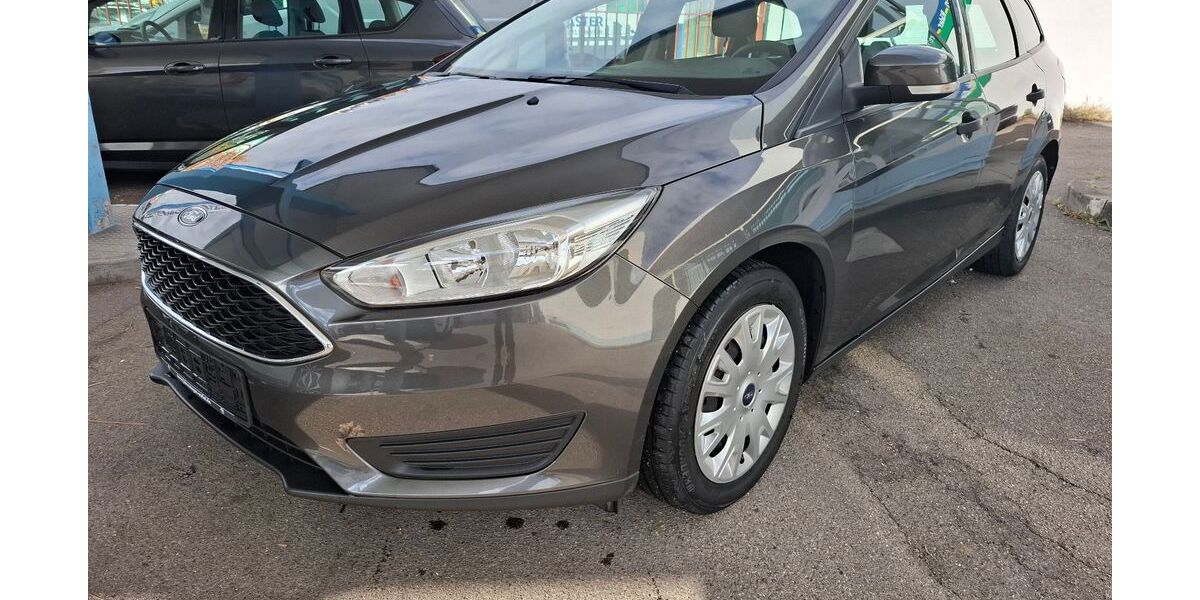 Ford Focus 105.000 km 6.890 € Neu-Ulm 89231