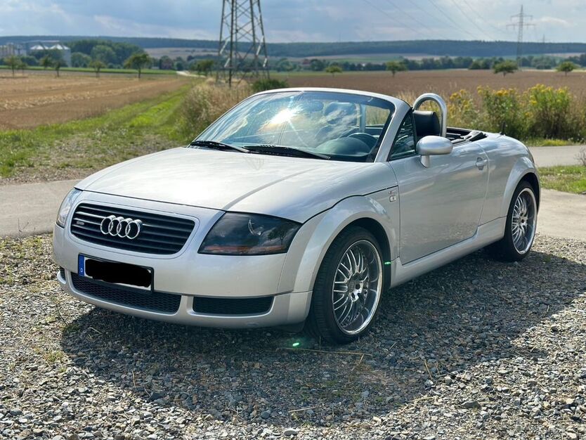 Audi TT 182.000 km 4.800 € Sassenburg 38524