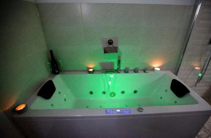 Exklusive Loft mit Luxusausstattung im Herzen Sindelfingen zimmer