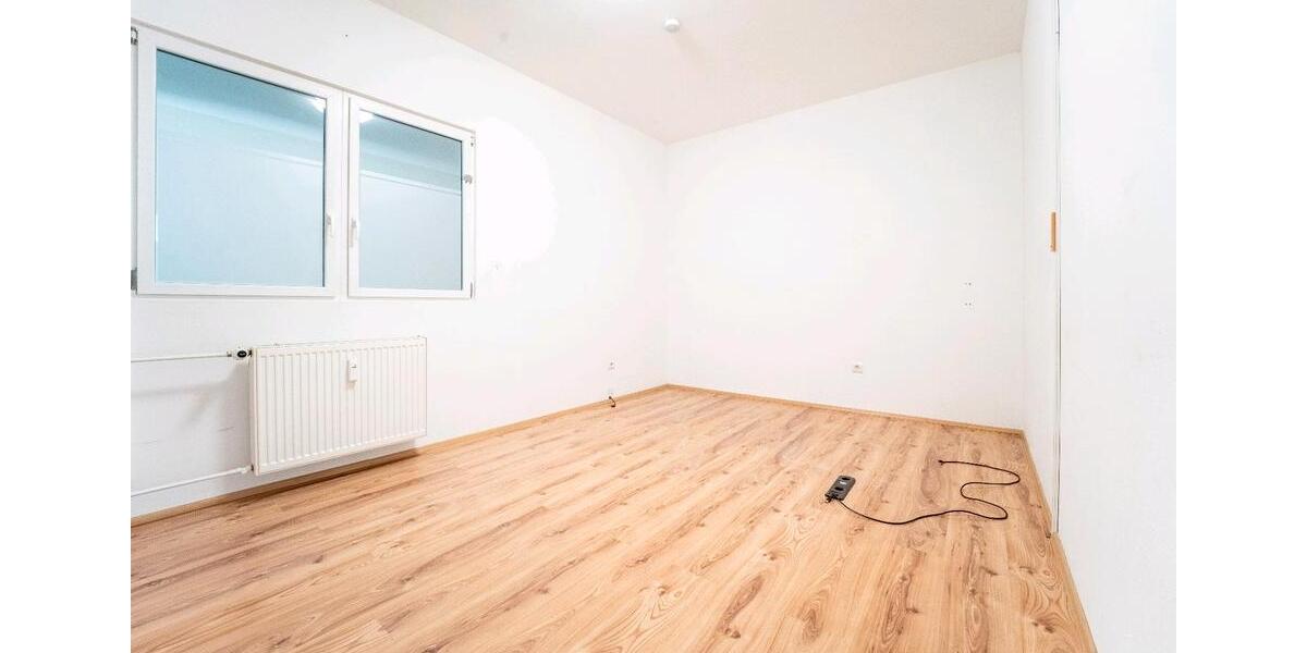 Gewerbeobjekt Regenstauf - 11&euro; | Angebot:24630866