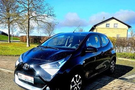 Toyota Aygo (X) 40.000 km 10.600 &euro; Oberderdingen 75038