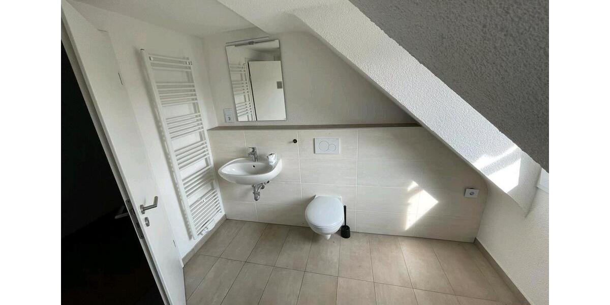 Maisonettenwohnung Saarbrücken - 3 Zimmer, 85 m&sup2;, 690&euro; | Angebot:26408967