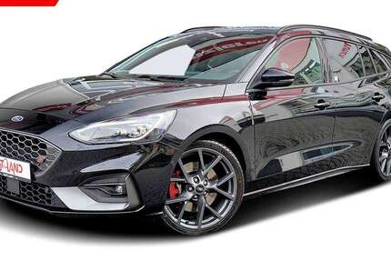 Ford Focus 91.105 km 22.890 € Chemnitz 09111