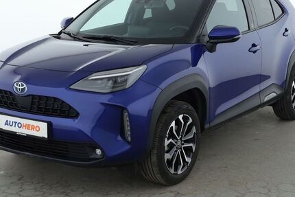 Toyota Yaris Cross 48.116 km 24.250 &euro; Dresden 01187