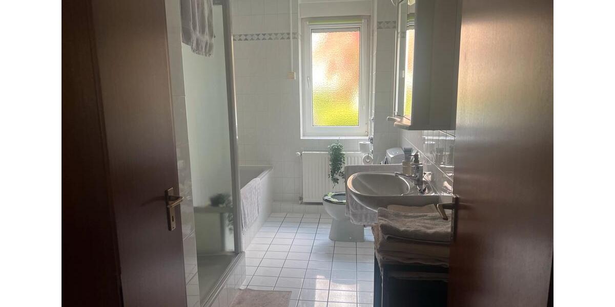 Erdgeschoßwohnung Gehrden - 3 Zimmer, 92 m&sup2;, 1.000&euro; | Angebot:26632346