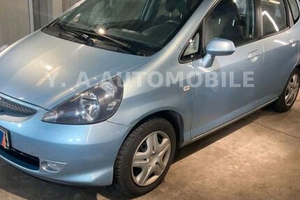 Honda Jazz 154.490 km 2.350 &euro; Frankfurt am Main 65933