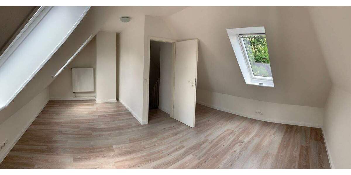 Mehrfamilienhaus, Wohnhaus Pinneberg Quellental - 4 Zimmer, 110 m&sup2;, 1.600&euro; | Angebot:26449977