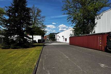Halle in Paderborn 3.350.000 € 1830 m² zimmer