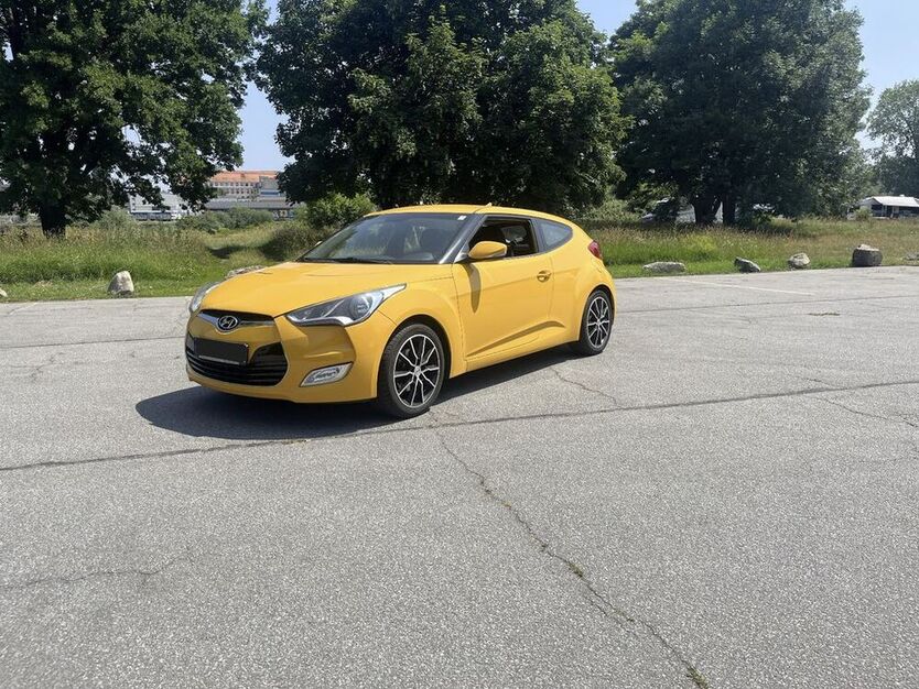 Veloster