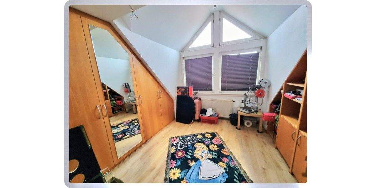 Etagenwohnung Geisenheim Johannisberg - 5 Zimmer, 113 m&sup2;, 289.000&euro; | Angebot:25705528