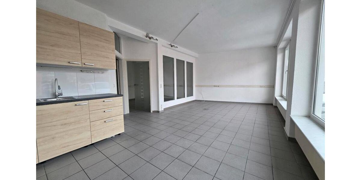 Erdgeschoßwohnung Ochsenhausen - 2 Zimmer, 59 m&sup2;, 700&euro; | Angebot:25561226