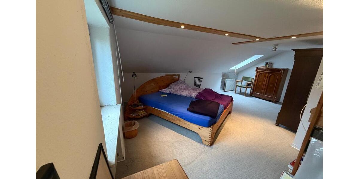 Einfamilienhaus Bad Arolsen - 9 Zimmer, 240 m&sup2;, 350.000&euro; | Angebot:26715411