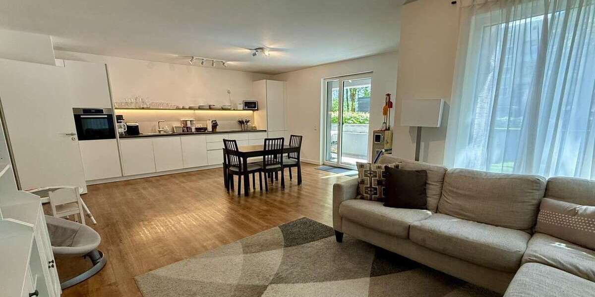 Etagenwohnung Hamburg Uhlenhorst - 4 Zimmer, 149 m&sup2;, 4.250&euro; | Angebot:27150849