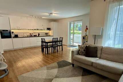 Wohnung Hamburg Uhlenhorst - 4 Zimmer, 149 m&sup2;, 4.250&euro; | Angebot:27150849