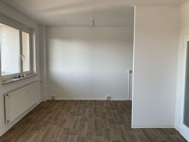 Etagenwohnung Hermsdorf - 3 Zimmer, 60 m&sup2;, 360&euro; | Angebot:26143764