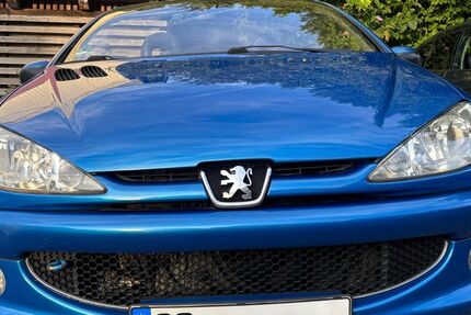 Peugeot 206 147.000 km 800 &euro; Solingen 42659