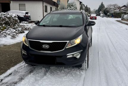 Kia Sportage 98.000 km 10.200 &euro; Mannheim 68259