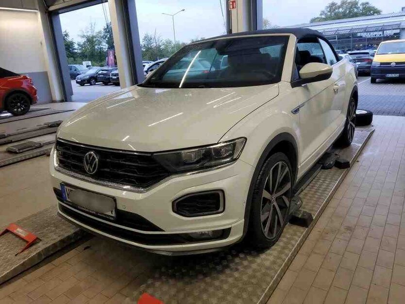 VW T-Roc 61.051 km 26.880 € Wesel 46483