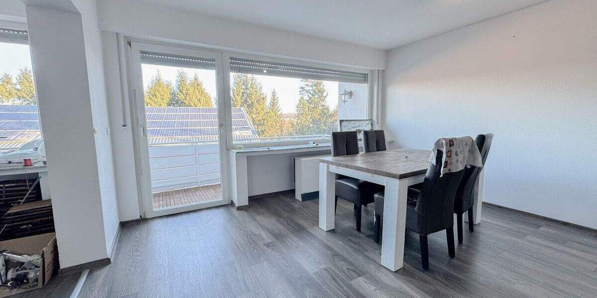 Etagenwohnung Möhnesee Körbecke - 3 Zimmer, 84 m&sup2;, 240.000&euro; | Angebot:25691705