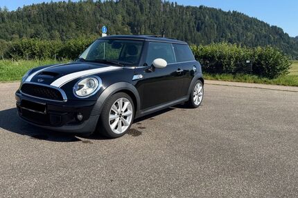 Mini Cooper S 138.128 km 9.600 € Winden im Elztal 79297