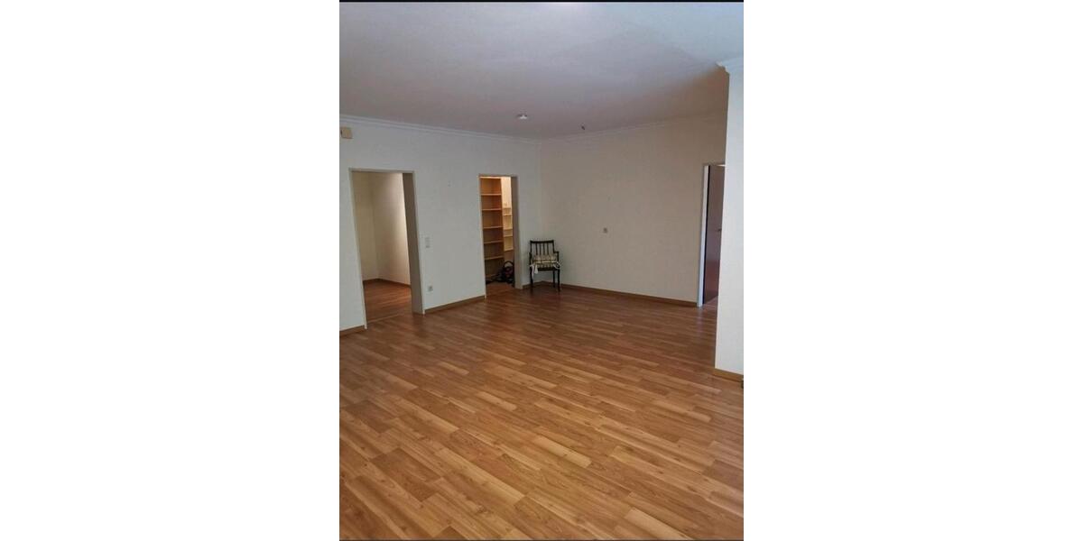 Etagenwohnung Loxstedt - 1 Zimmer, 71 m&sup2;, 900&euro; | Angebot:25450554