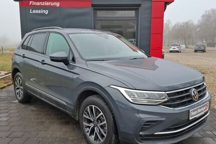 VW Tiguan 50.500 km 27.900 &euro; Buttenwiesen 86647