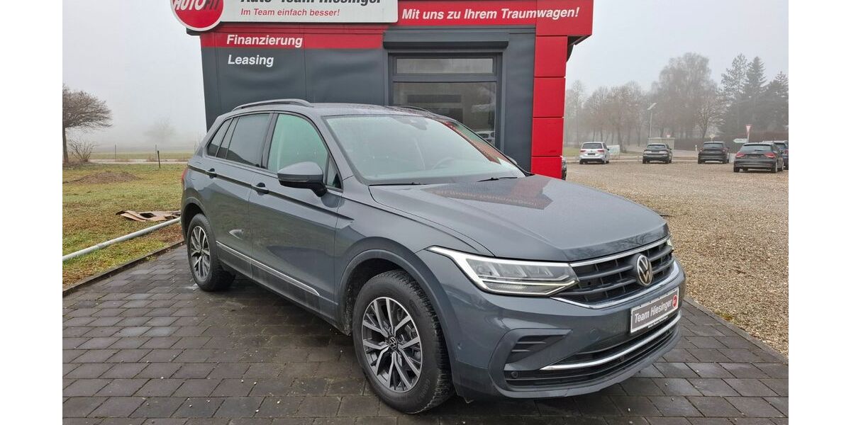 VW Tiguan 50.500 km 27.900 &euro; Buttenwiesen 86647
