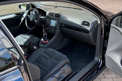 VW Golf 195.000 km 4.200 &euro; Erfurt 99099