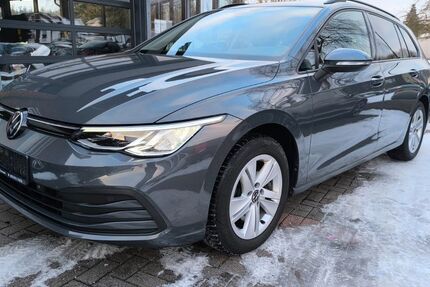 VW Golf 98.000 km 20.900 &euro; Lügde 32676