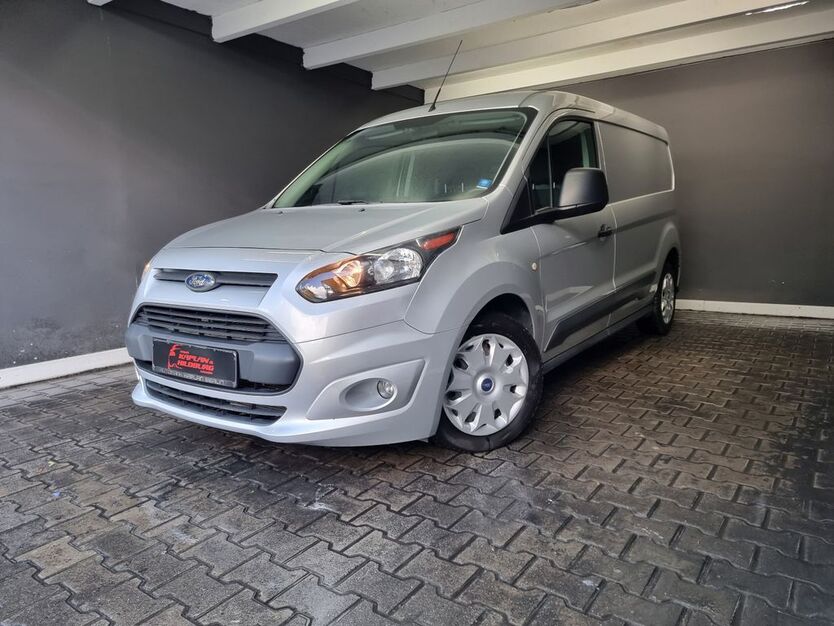 Ford Tourneo Connect 30.000 km 15.290 € Berlin 12279