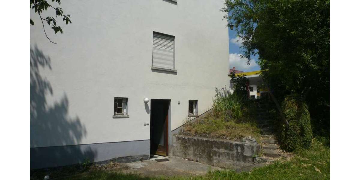 Einfamilienhaus Ochsenfurt - 8 Zimmer, 190 m&sup2;, 550.000&euro; | Angebot:25301574