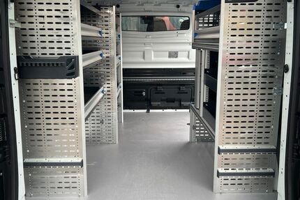 Renault Trafic 44.420 km 21.990 &euro; München 81825