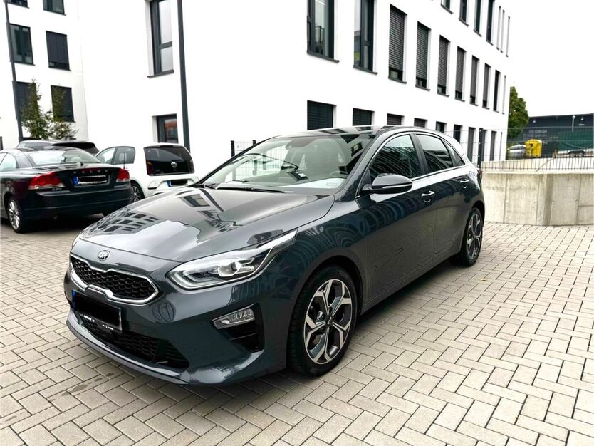 Kia ceed / Ceed 52.000 km 16.950 € Koblenz 56072