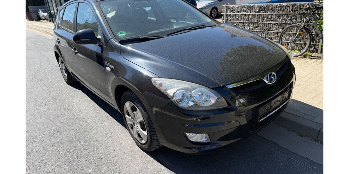 Hyundai i30 121.000 km 2.550 &euro; Wolfenbüttel (Halchter) 38304